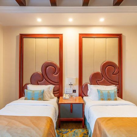 Hukam'S Lalit Mahal - Hotel Convention Club Rāipur Eksteriør billede