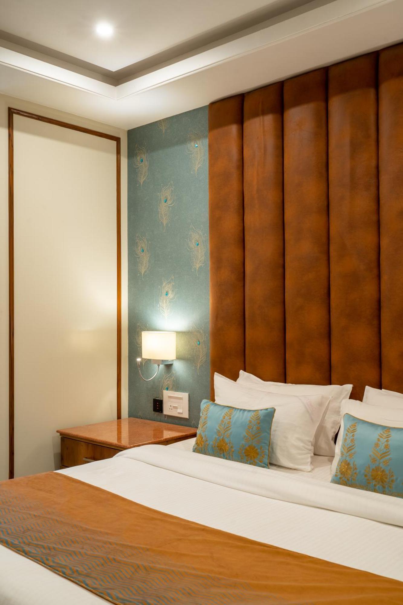 Hukam'S Lalit Mahal - Hotel Convention Club Rāipur Eksteriør billede